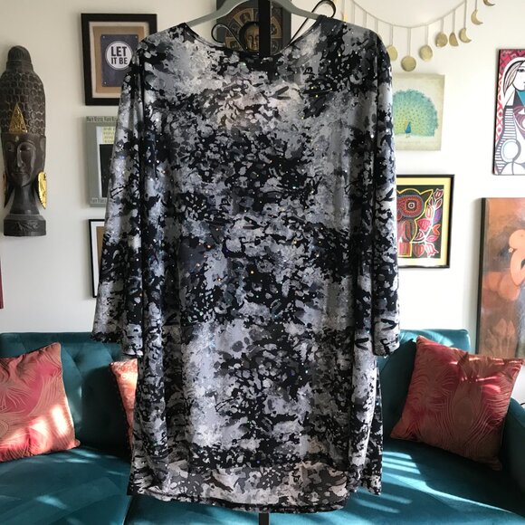 MAGGIE BARNES size 4X Gray & Black Paillettes Layered Cowl Neck Tunic Top NWT - Picture 4 of 5